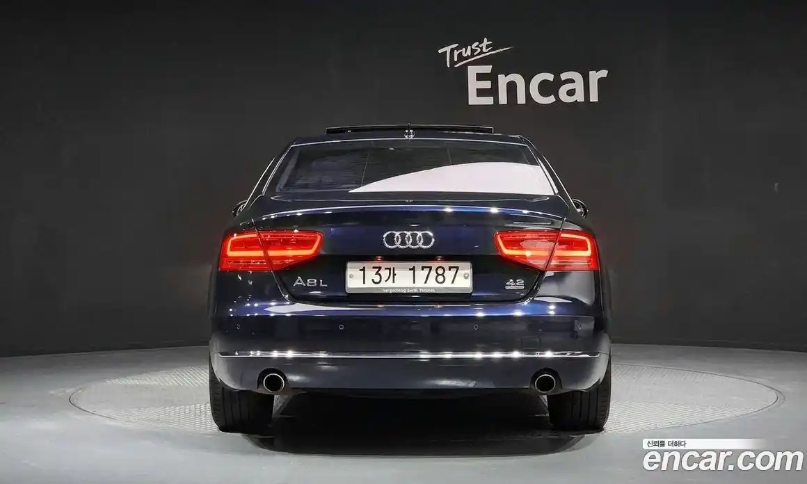 Audi A8 2011 4.2 автомат (гидро), фото 4