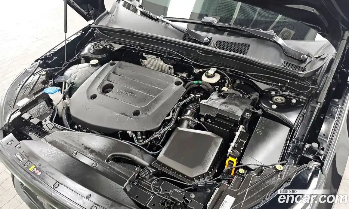Volvo XC40 2025 2.0 автомат (гидро), фото 20