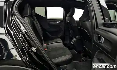 Volvo XC40 2025 2.0 автомат (гидро), миниатюра 10