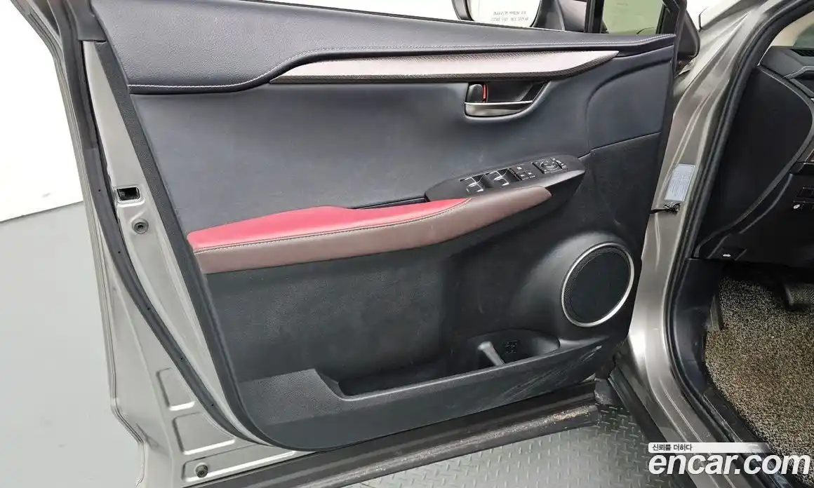 Lexus NX 2018 2.5 гидро, фото 14