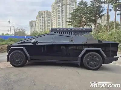 Tesla Cybertruck 2024 гидро, миниатюра 3