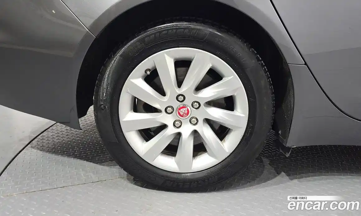Jaguar XF 2016 2.0 гидро, фото 5
