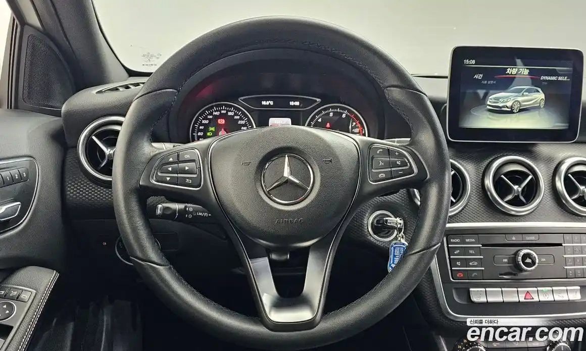Mercedes-Benz A-Class 2016 1.6 гидро, фото 13