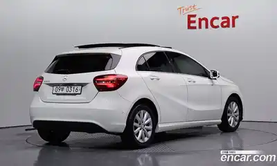 Mercedes-Benz A-Class 2016 1.6 гидро, миниатюра 2