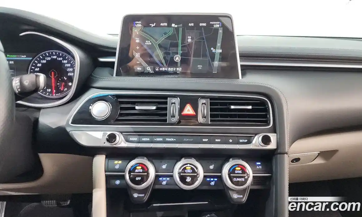 Genesis G70 2019 2.0 гидро, фото 12