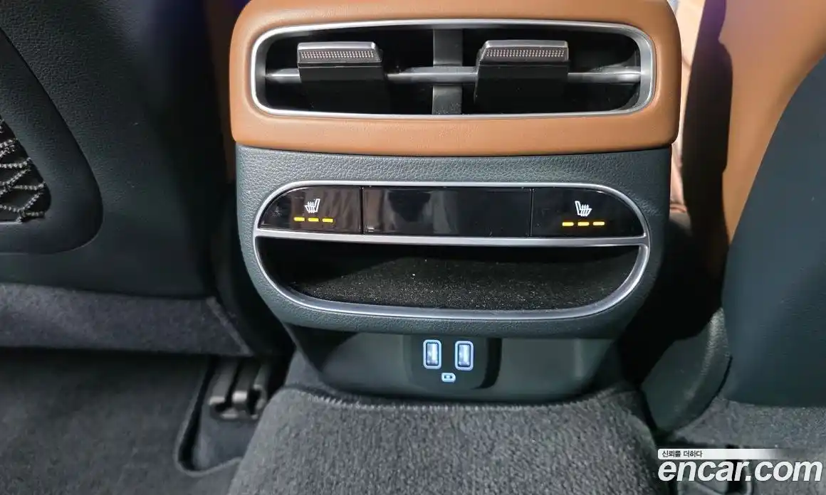 Genesis GV70 2022 2.5 гидро, фото 19