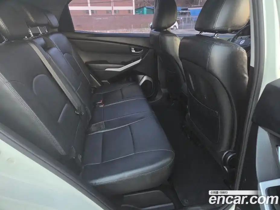 SsangYong Korando 2015 2.0 автомат (гидро), фото 9