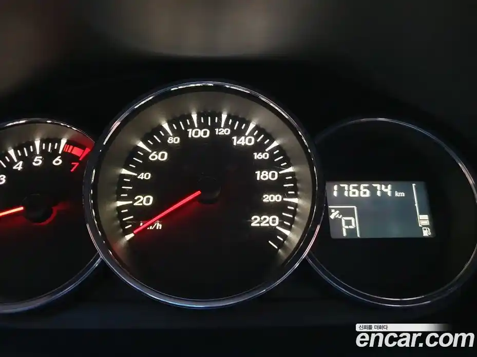 Renault SM3 2011 1.6 гидро, фото 7