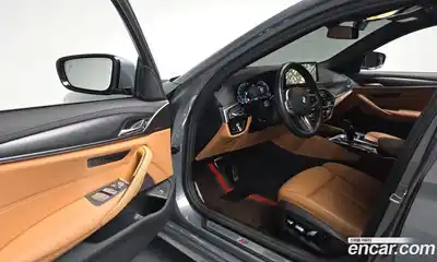BMW 5-Series 2023 2.0 гидро, миниатюра 10