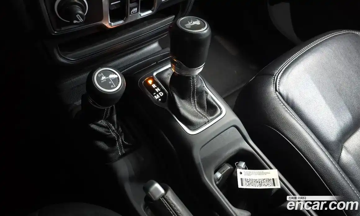 Jeep Wrangler 2020 2.0 автомат (гидро), фото 12