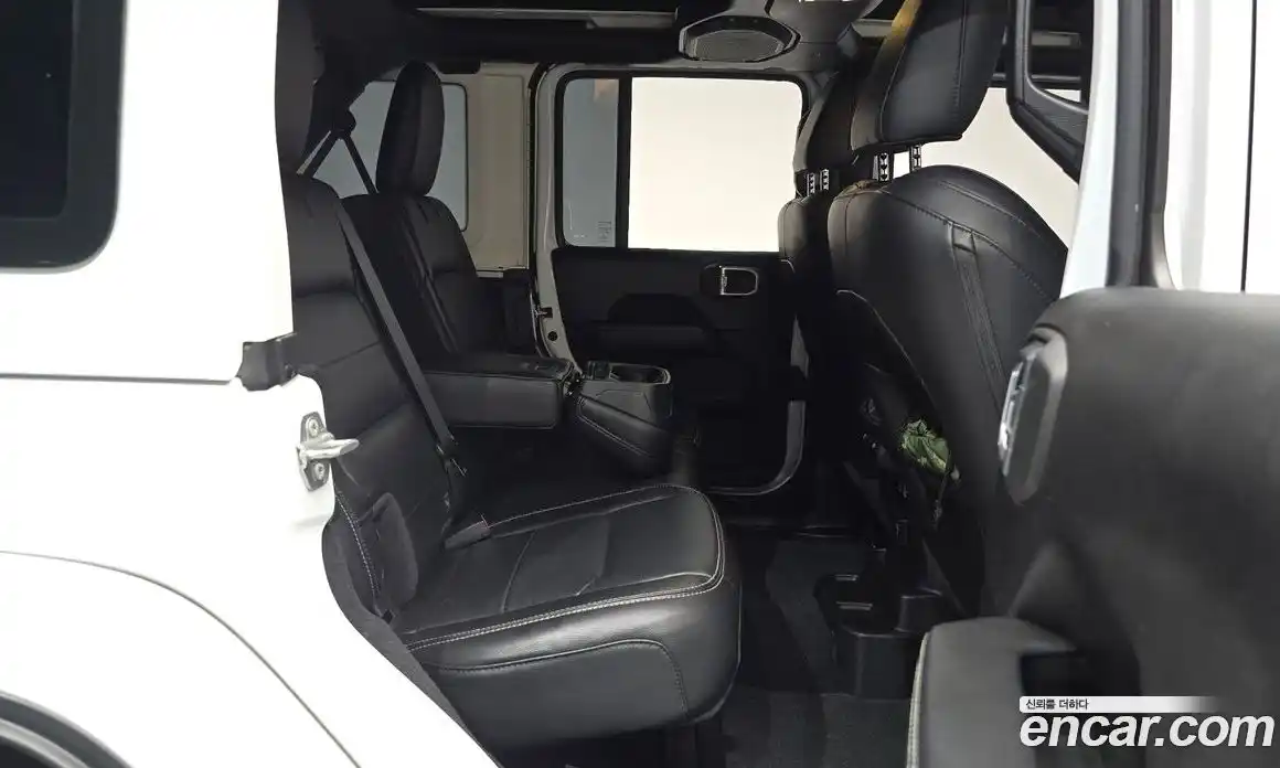 Jeep Wrangler 2020 2.0 автомат (гидро), фото 18