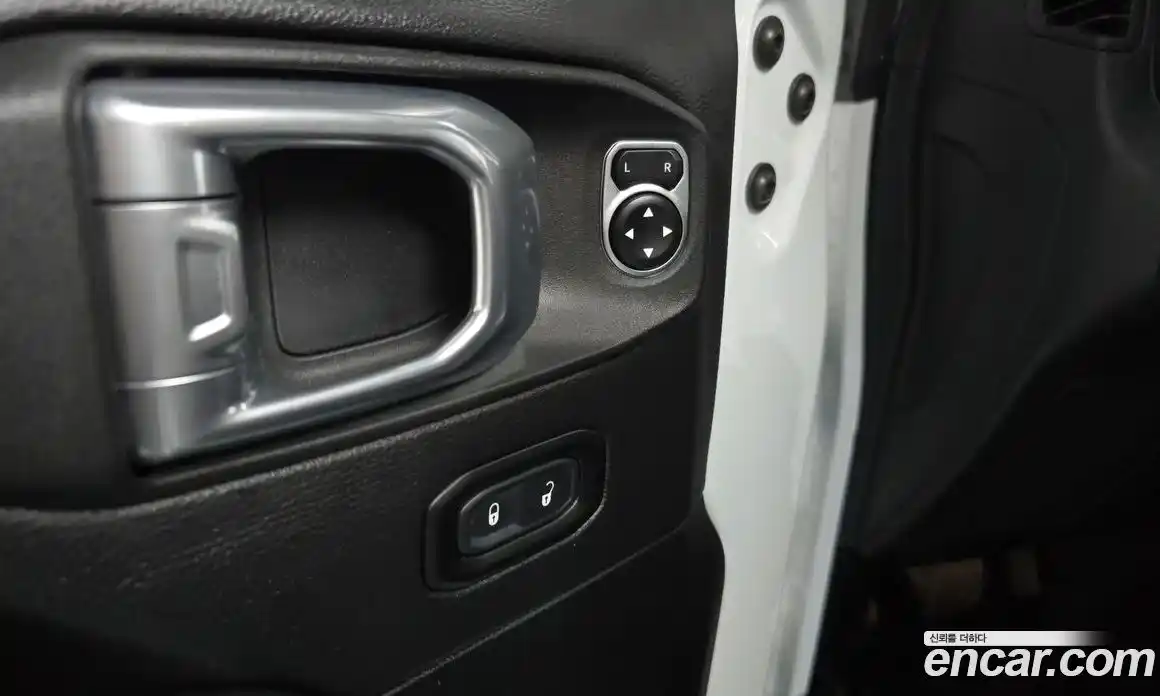 Jeep Wrangler 2020 2.0 автомат (гидро), фото 28