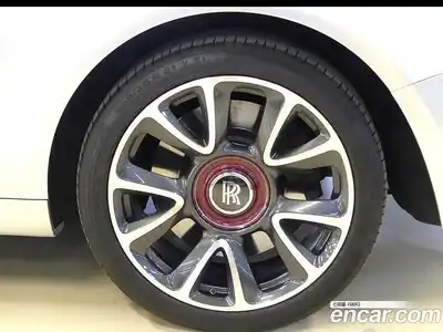 Rolls-Royce Wraith 2019 6.6 гидро, миниатюра 5