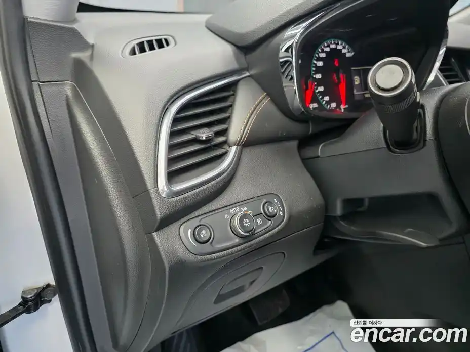 Chevrolet Trax 2017 1.4 гидро, фото 7