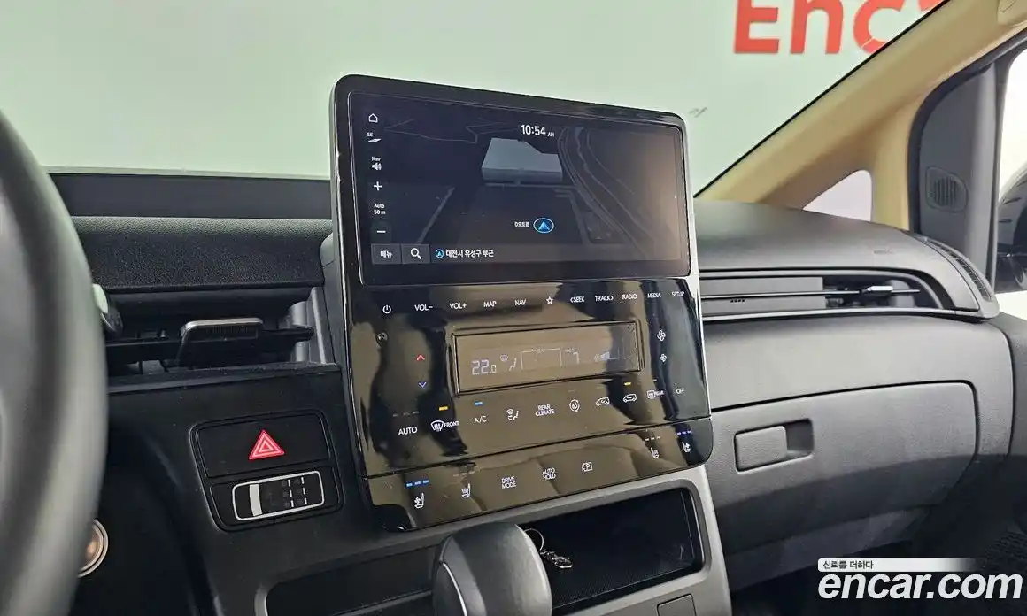 Hyundai Staria 2023 2.2 гидро, фото 17