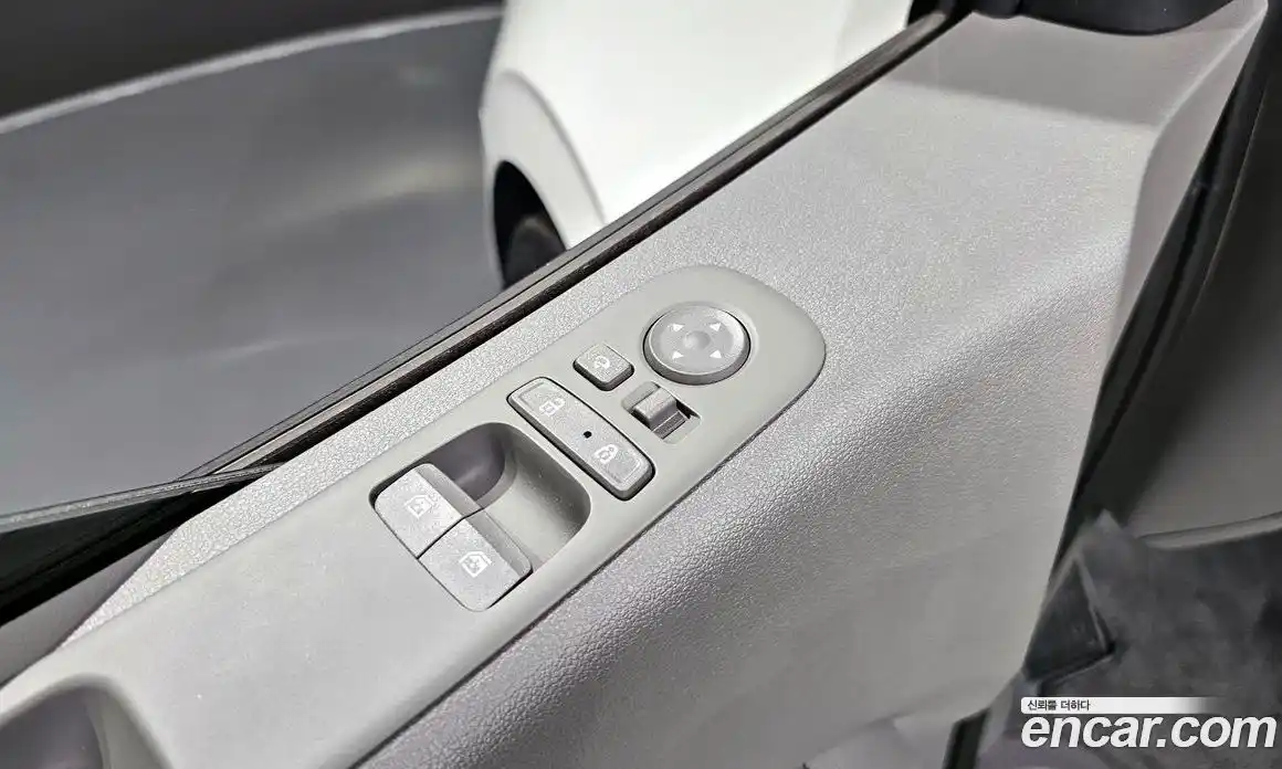 Hyundai Staria 2024 2.2 гидро, фото 19