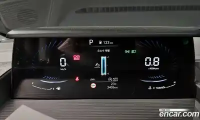 Hyundai Staria 2024 2.2 гидро, миниатюра 8