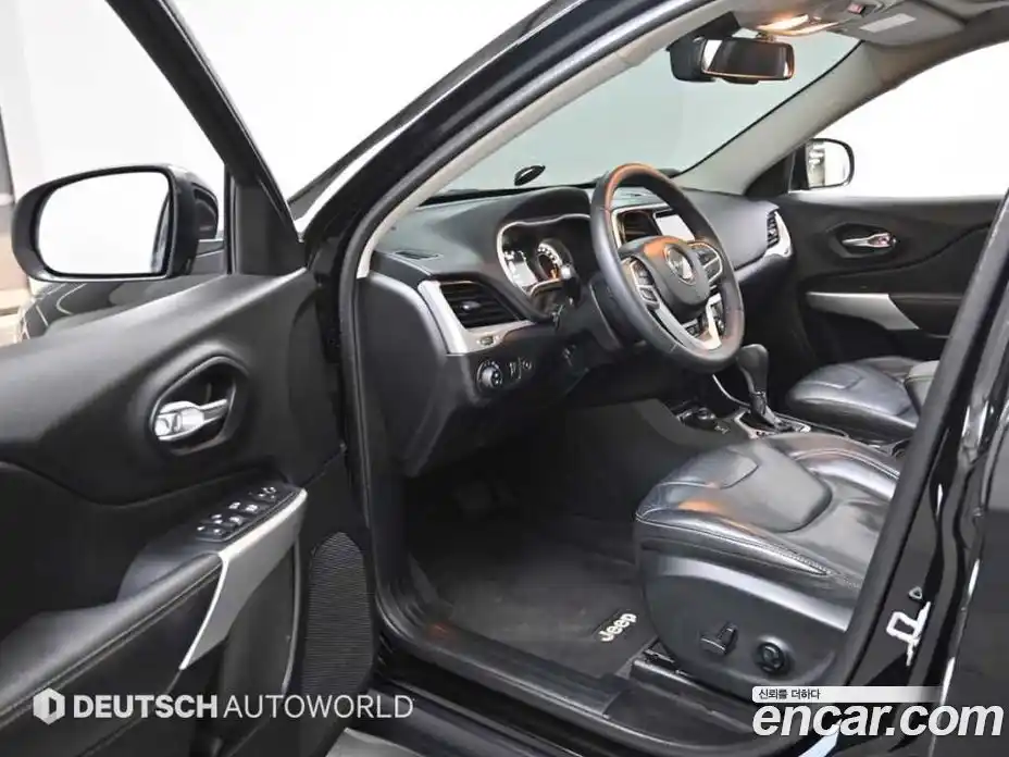 Jeep Cherokee 2017 2.4 автомат (гидро), фото 11