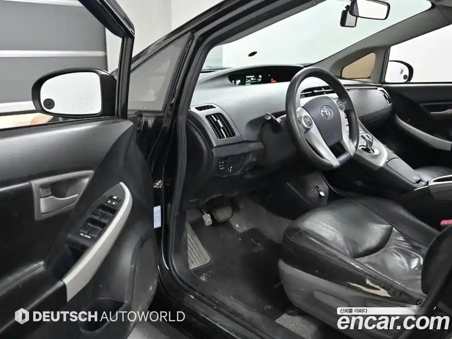 Toyota Prius 2012 1.8 гидро, фото 11