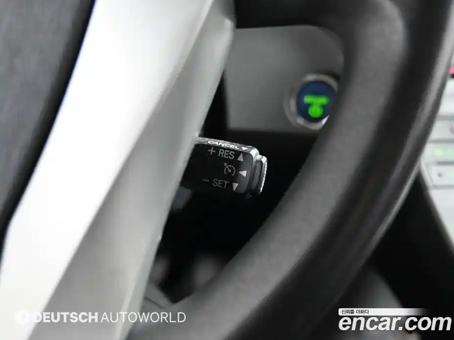 Toyota Prius 2012 1.8 гидро, фото 17