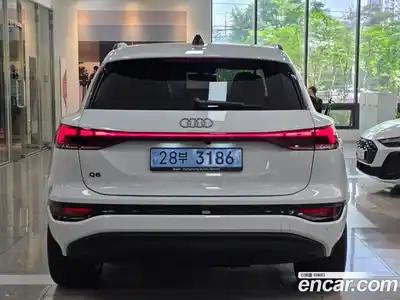 Audi Q6 e-tron 2025 автомат (гидро), миниатюра 4