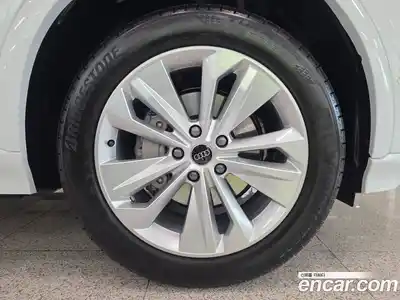 Audi Q6 e-tron 2025 автомат (гидро), миниатюра 5