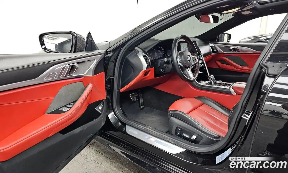 BMW 8 серия 2019 3.0 автомат (гидро), фото 10