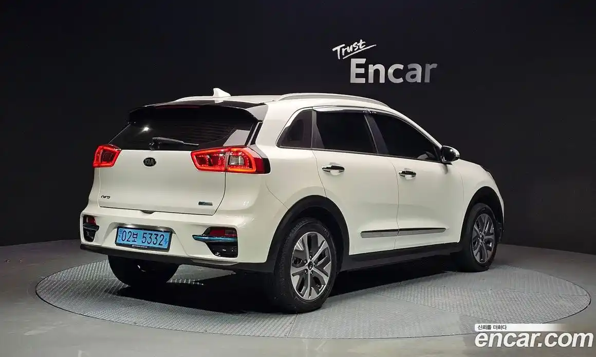 Kia Niro 2020 0.2 гидро, фото 2