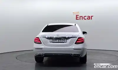 Mercedes-Benz E-Class 2017 1.9 гидро, миниатюра 4