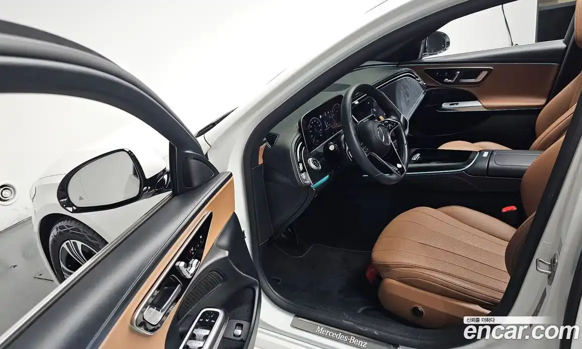 Mercedes-Benz E-Class 2024 2.0 гидро, фото 13