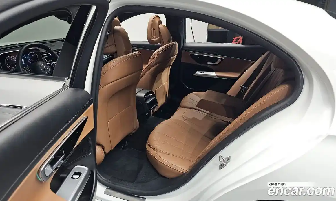 Mercedes-Benz E-Class 2024 2.0 гидро, фото 18