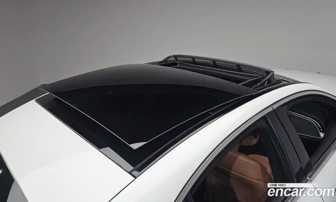Mercedes-Benz E-Class 2024 2.0 гидро, фото 24