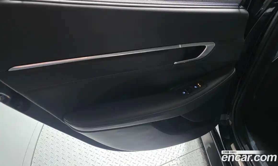 Hyundai Sonata 2023 2.0 автомат (гидро), фото 15