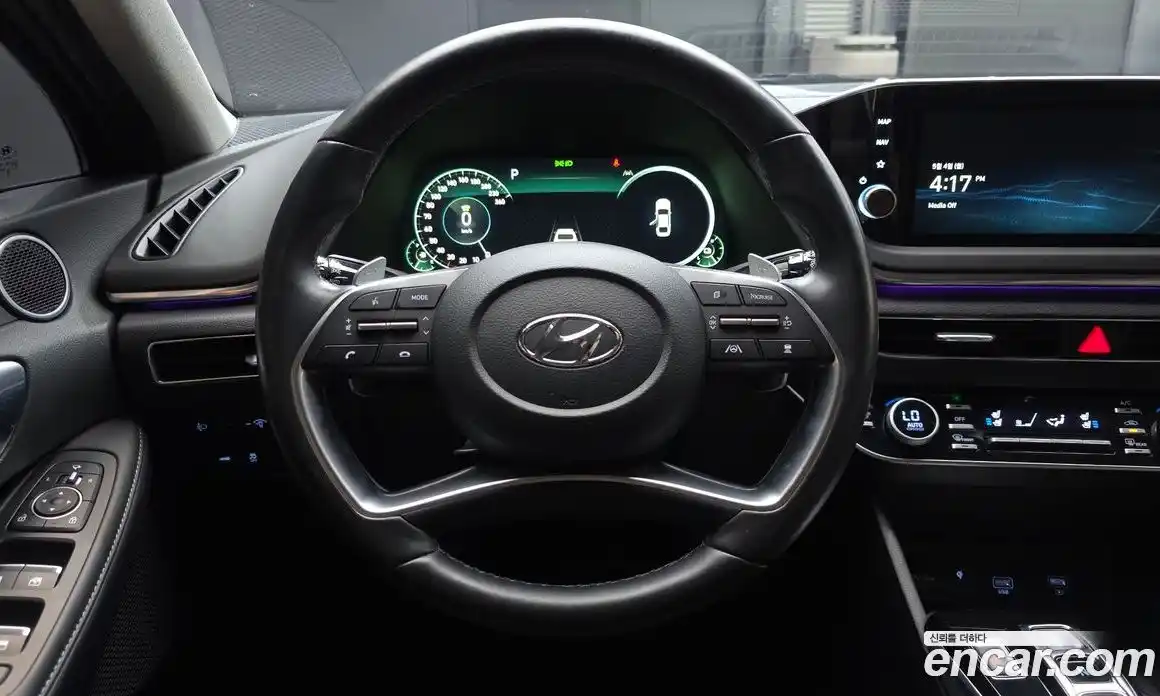 Hyundai Sonata 2023 2.0 автомат (гидро), фото 19