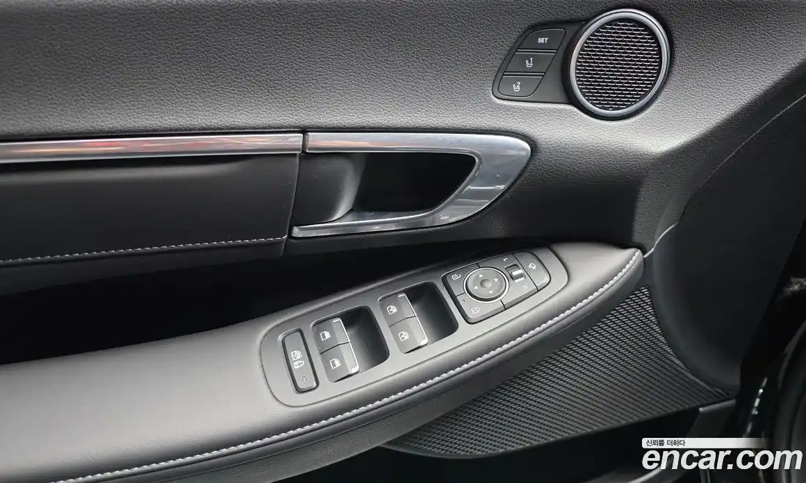 Hyundai Sonata 2023 2.0 автомат (гидро), фото 20
