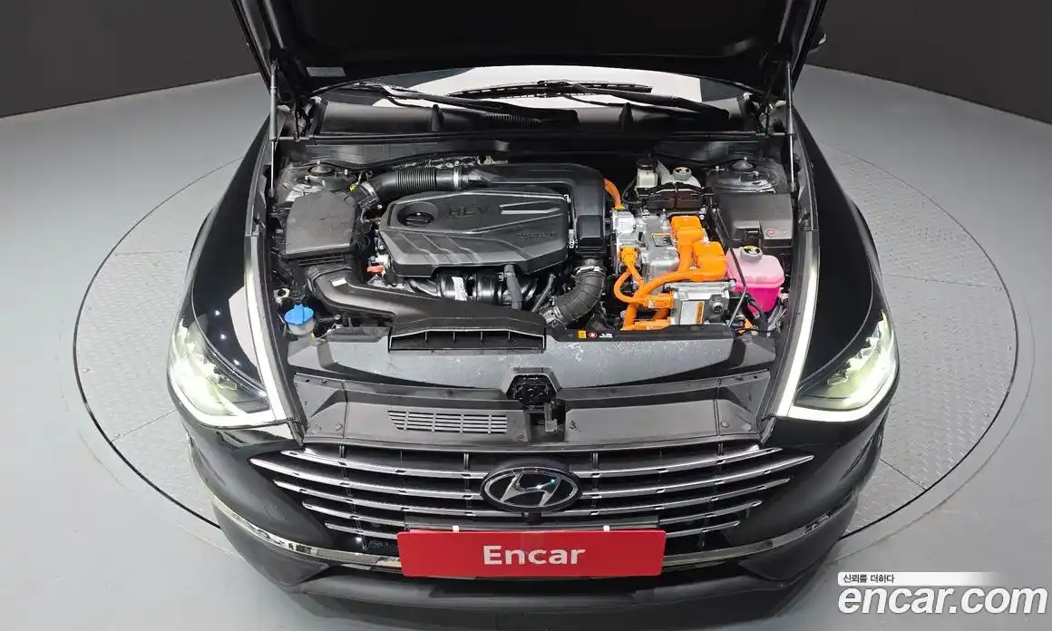 Hyundai Sonata 2023 2.0 автомат (гидро), фото 6