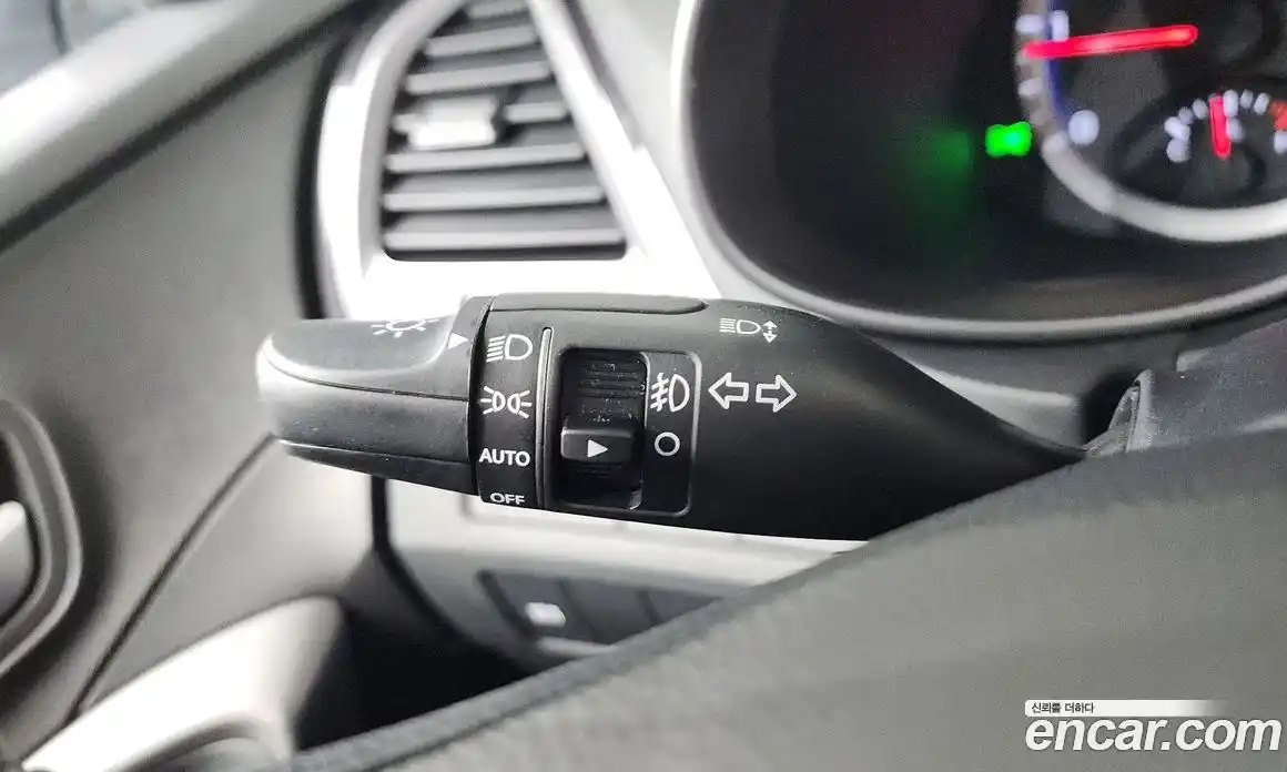 Hyundai Santa Fe 2014 2.0 автомат (гидро), фото 33