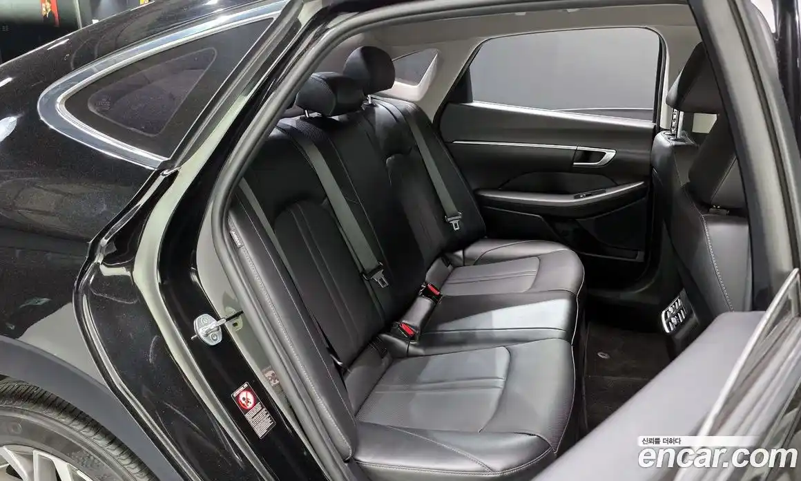 Hyundai Sonata 2021 2.0 автомат (гидро), фото 17
