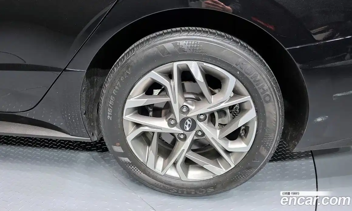 Hyundai Sonata 2021 2.0 автомат (гидро), фото 7