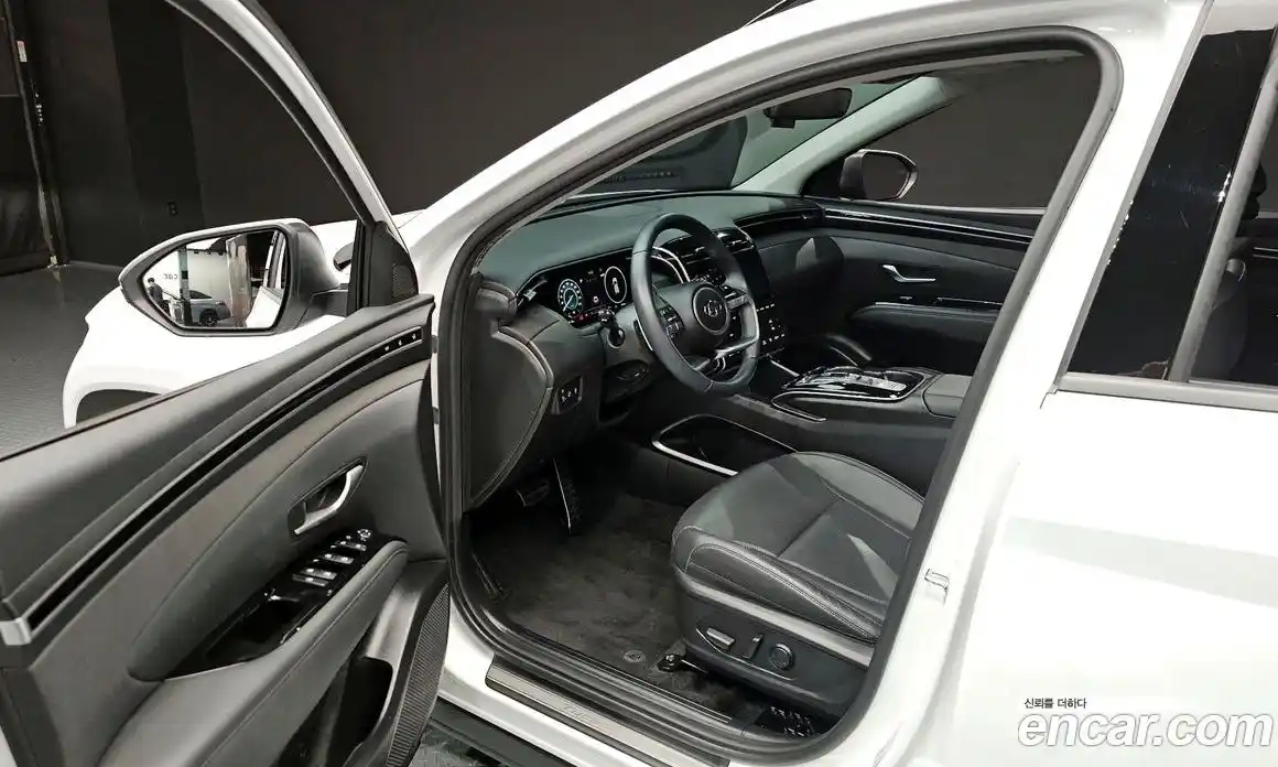 Hyundai Tucson 2021 1.6 автомат (гидро), фото 13