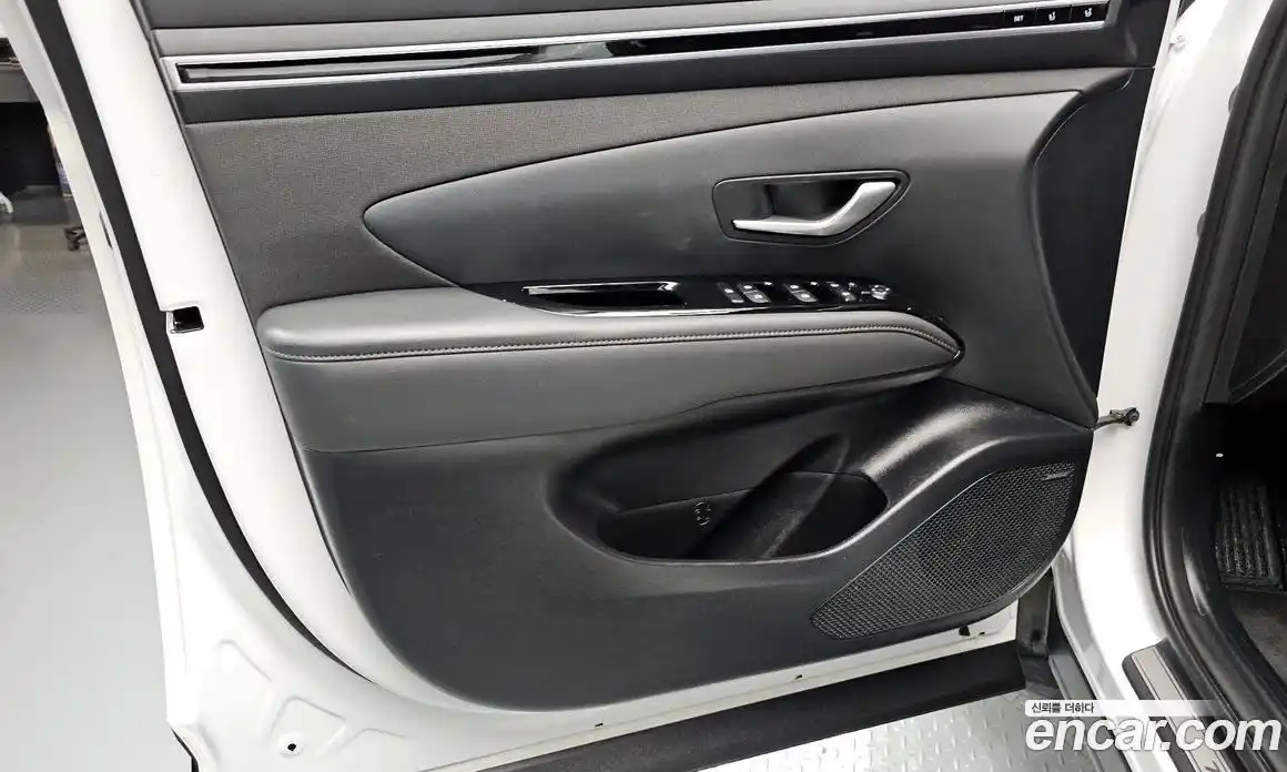 Hyundai Tucson 2021 1.6 автомат (гидро), фото 14
