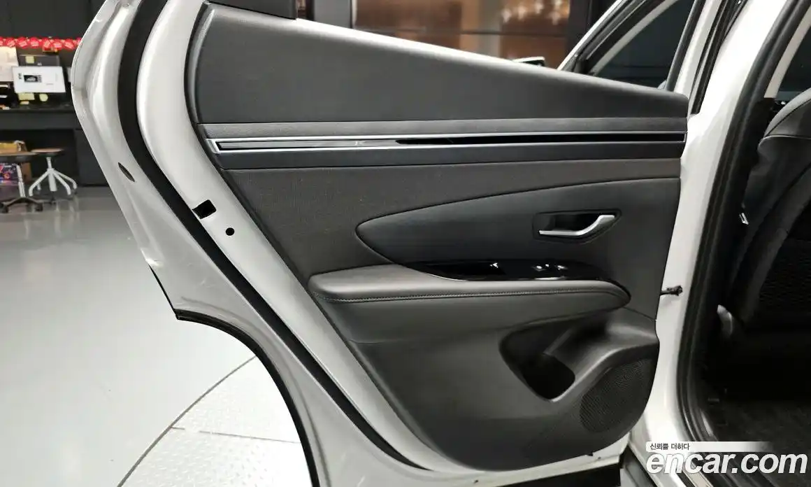 Hyundai Tucson 2021 1.6 автомат (гидро), фото 15