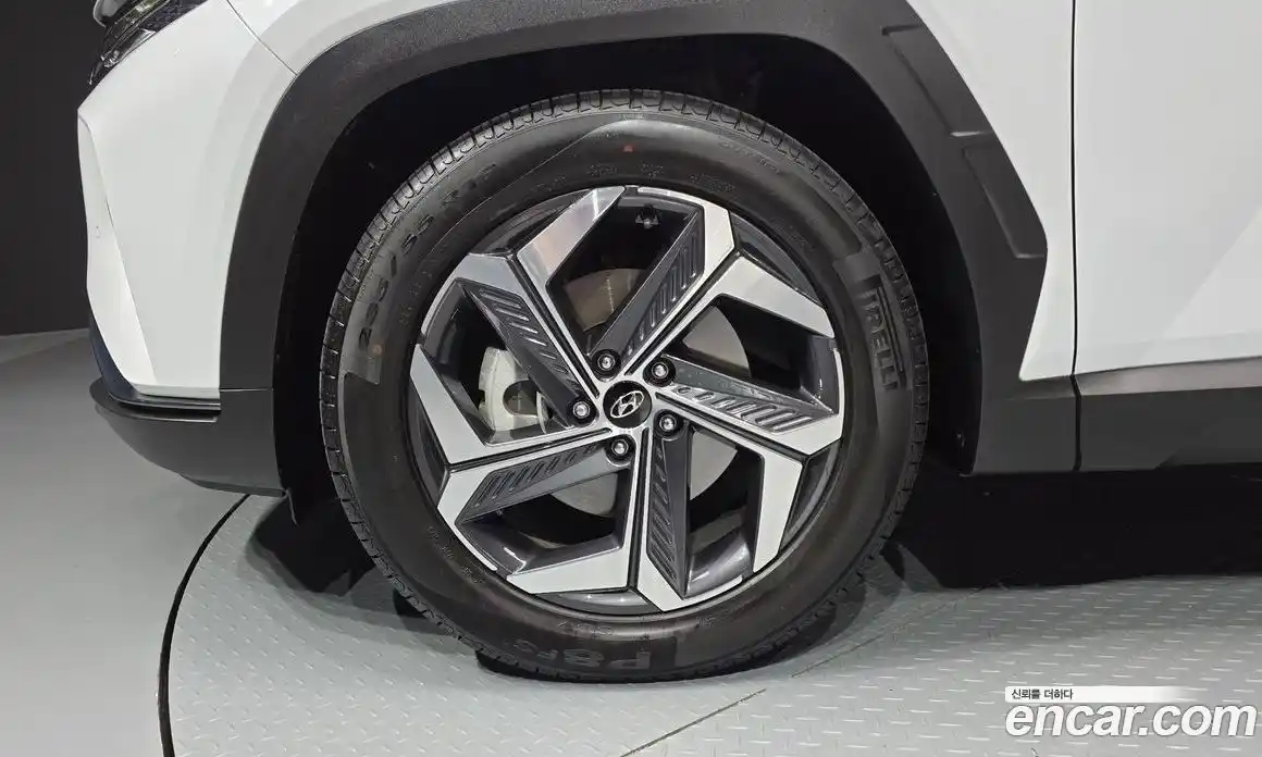 Hyundai Tucson 2021 1.6 автомат (гидро), фото 5