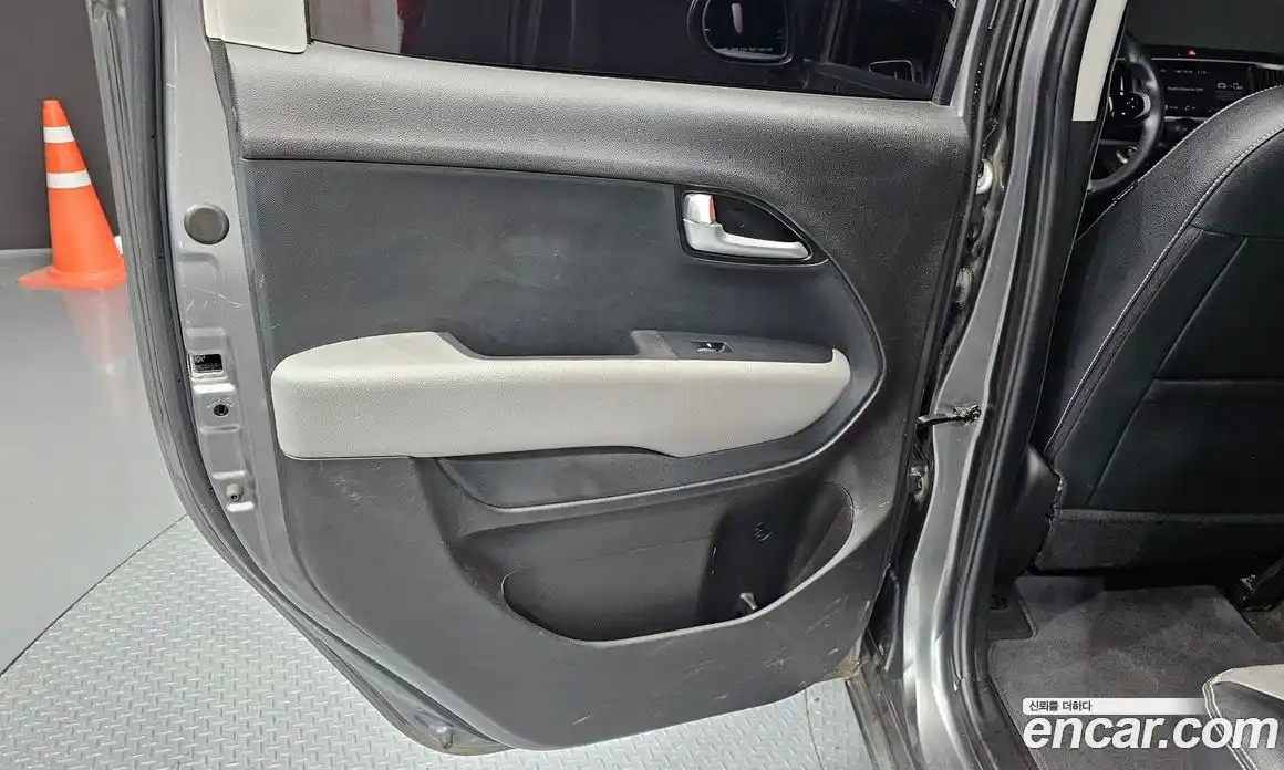 Kia Ray 2022 1.0 гидро, фото 15