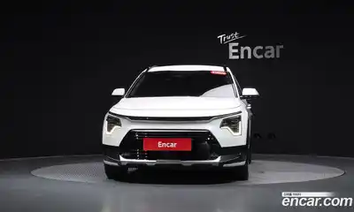 Kia Niro 2022 1.6 автомат (гидро), миниатюра 2