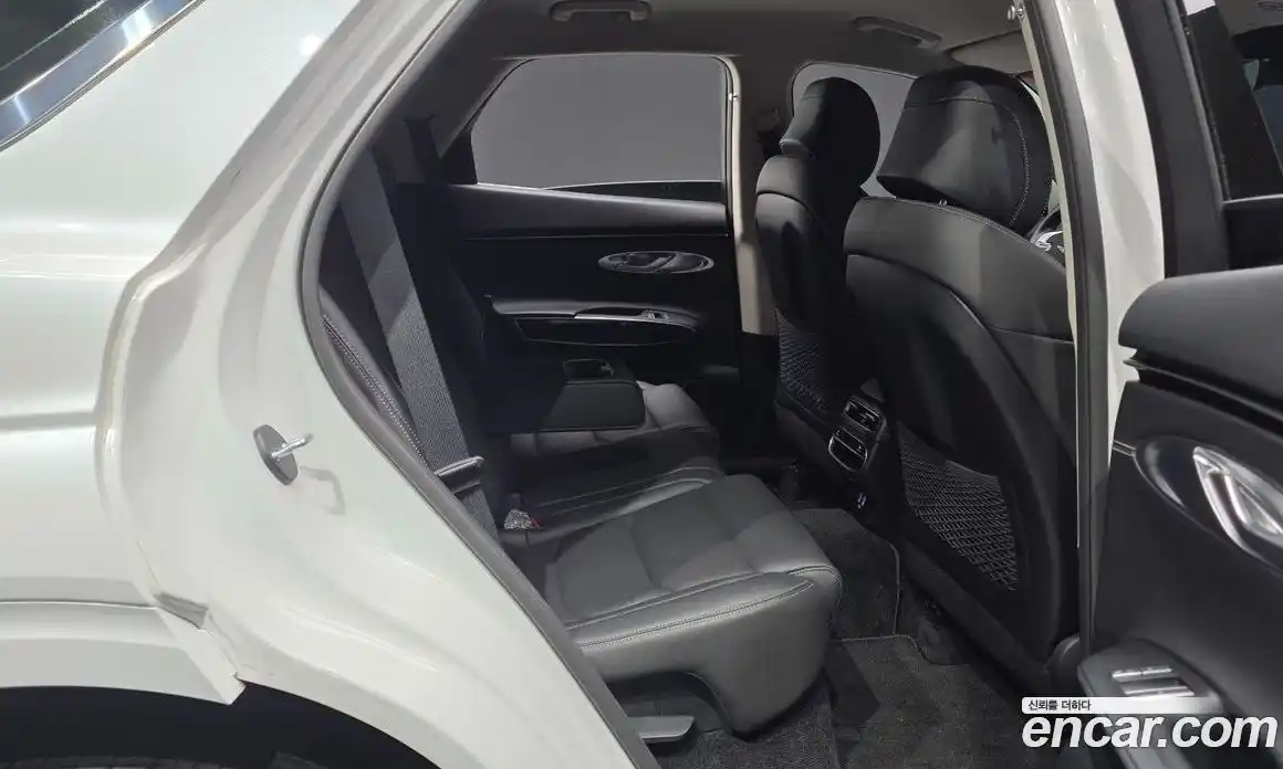 Genesis GV70 2022 2.5 автомат (гидро), фото 18