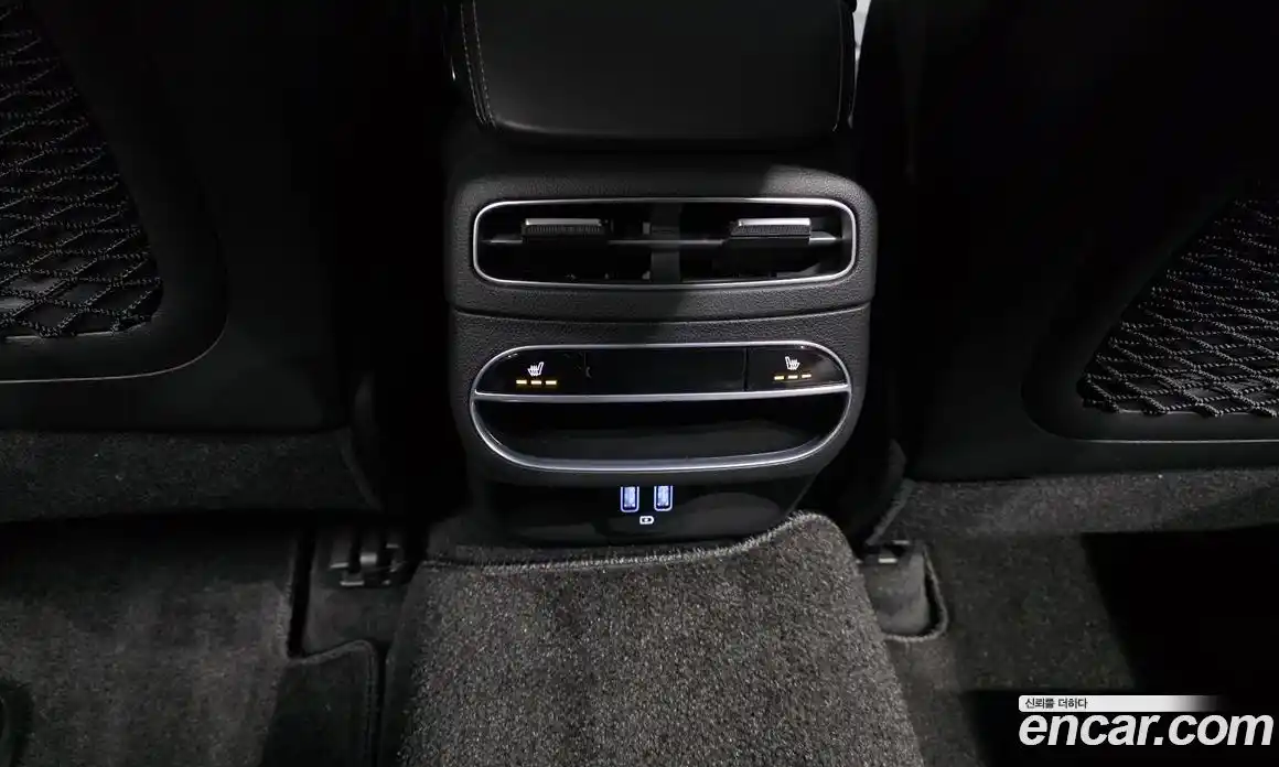 Genesis GV70 2022 2.5 автомат (гидро), фото 25