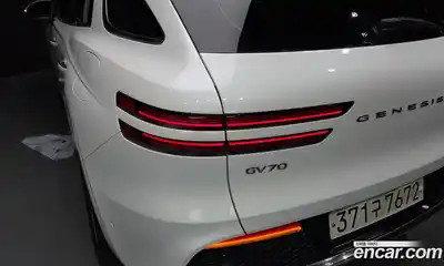 Genesis GV70 2022 2.5 автомат (гидро), миниатюра 9