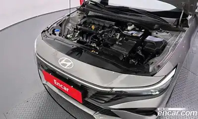 Hyundai Avante 2024 1.6 автомат (гидро), миниатюра 6