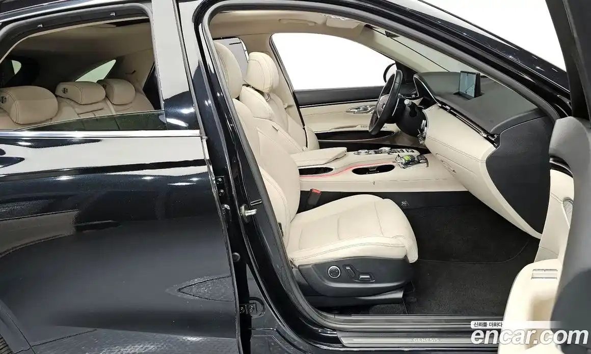Genesis GV70 2022 3.5 автомат (гидро), фото 16